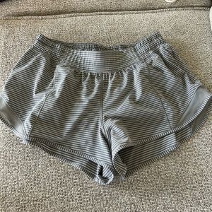 Patterned lululemon hotty hot shorts